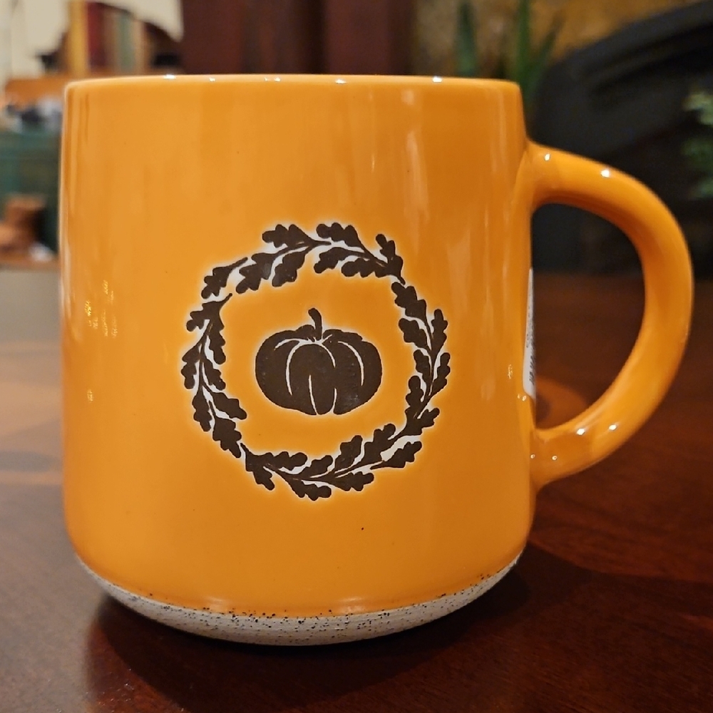 Stoneware Mug with Pumpkin and Autumn Leaf Wreath Motif, Beautiful Glaze